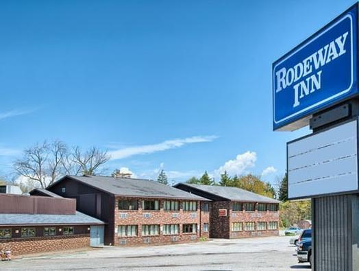 Rodeway Inn Muskegon Heights Exterior photo